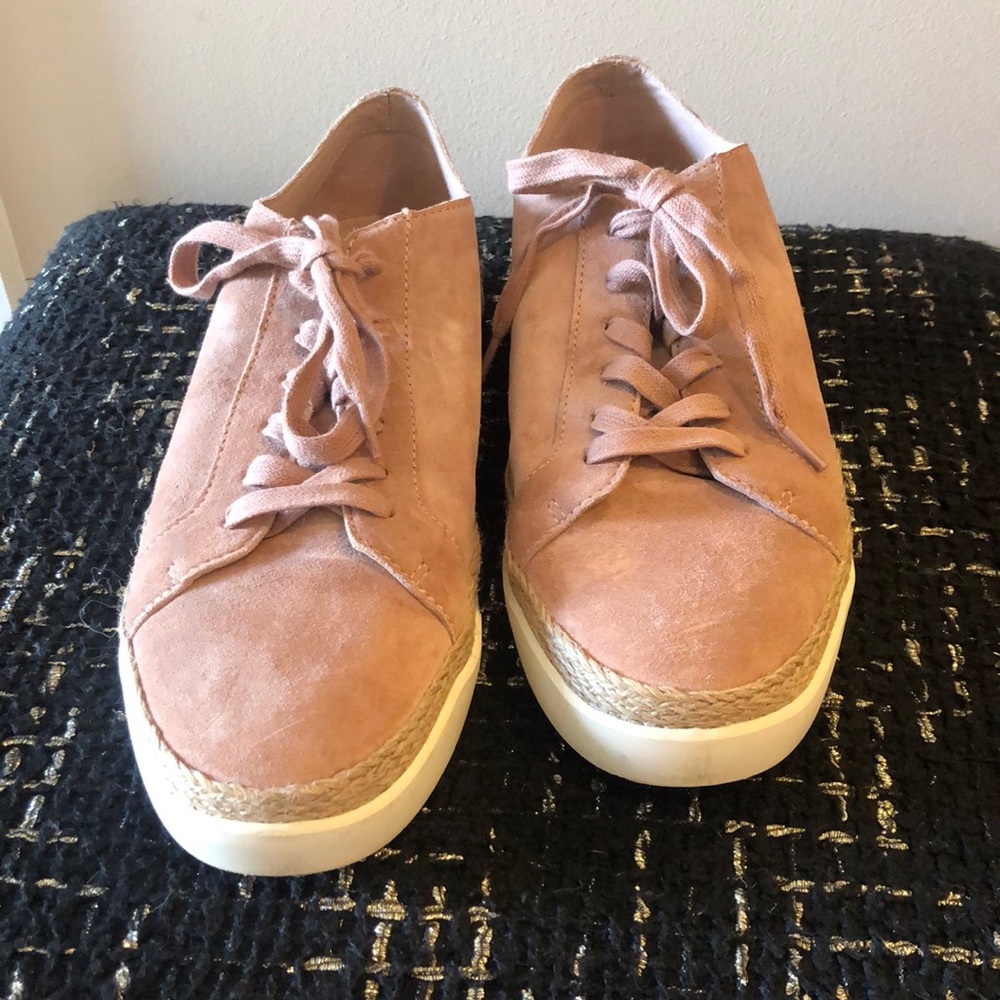 Vince Jadon Sneakers